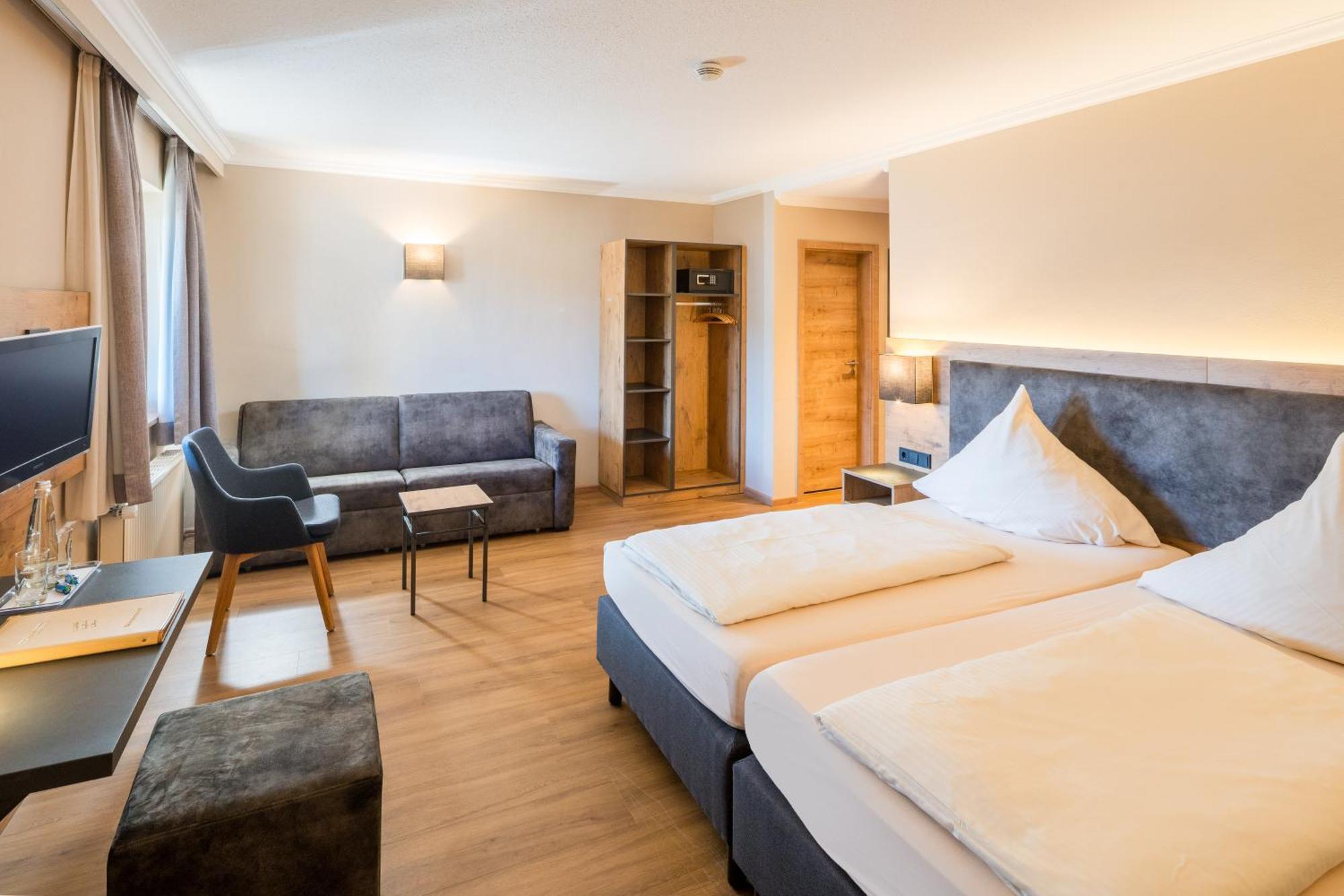 Hotel-Gasthof Huber エーバースベルク エクステリア 写真