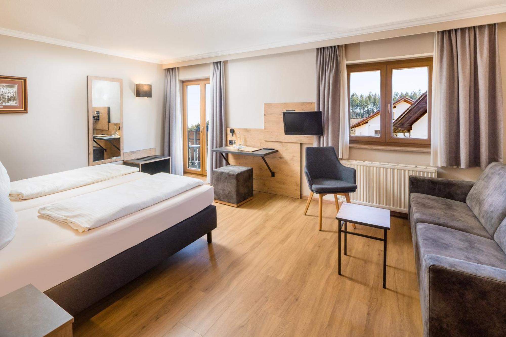 Hotel-Gasthof Huber エーバースベルク エクステリア 写真