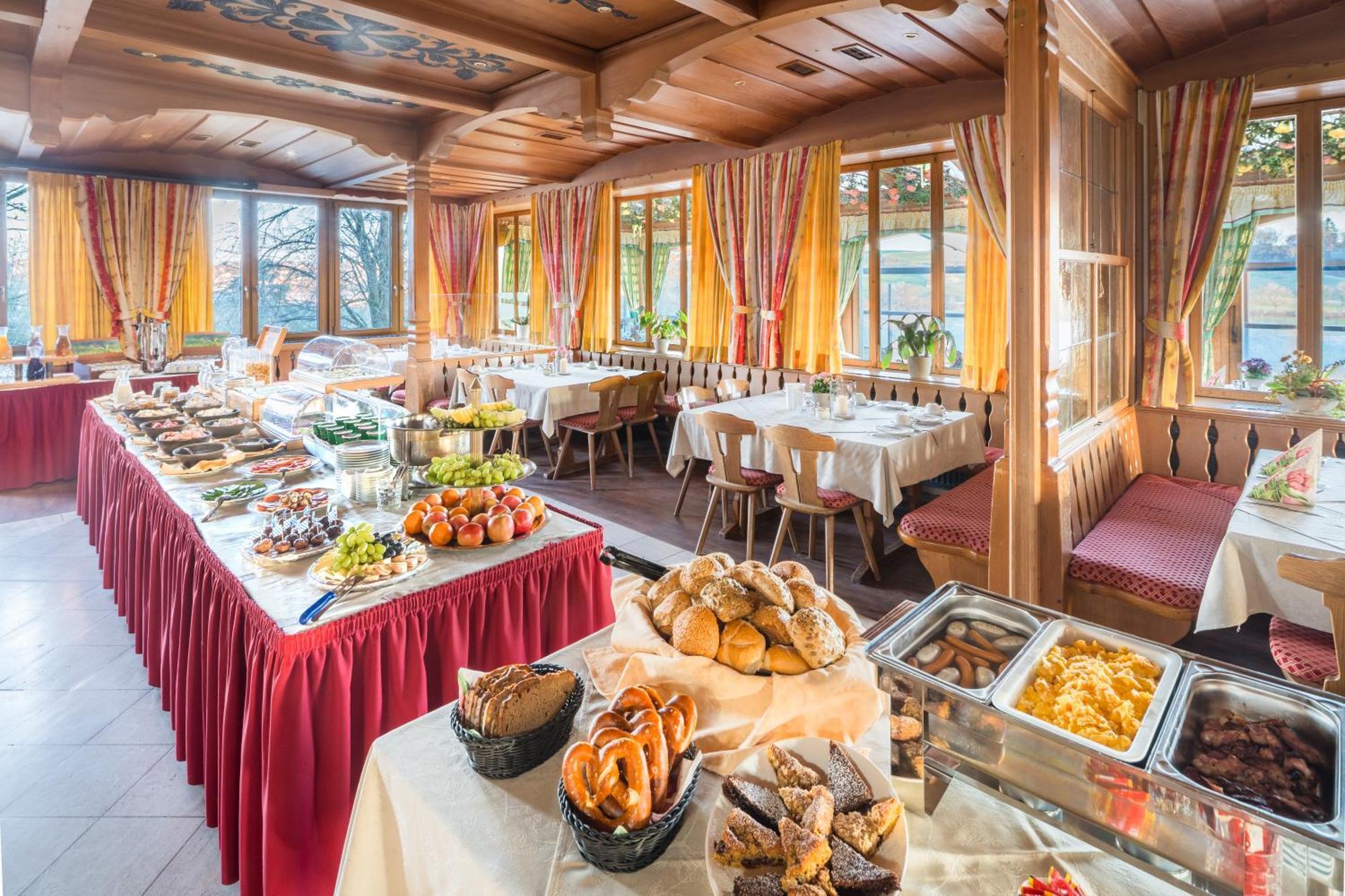 Hotel-Gasthof Huber エーバースベルク エクステリア 写真