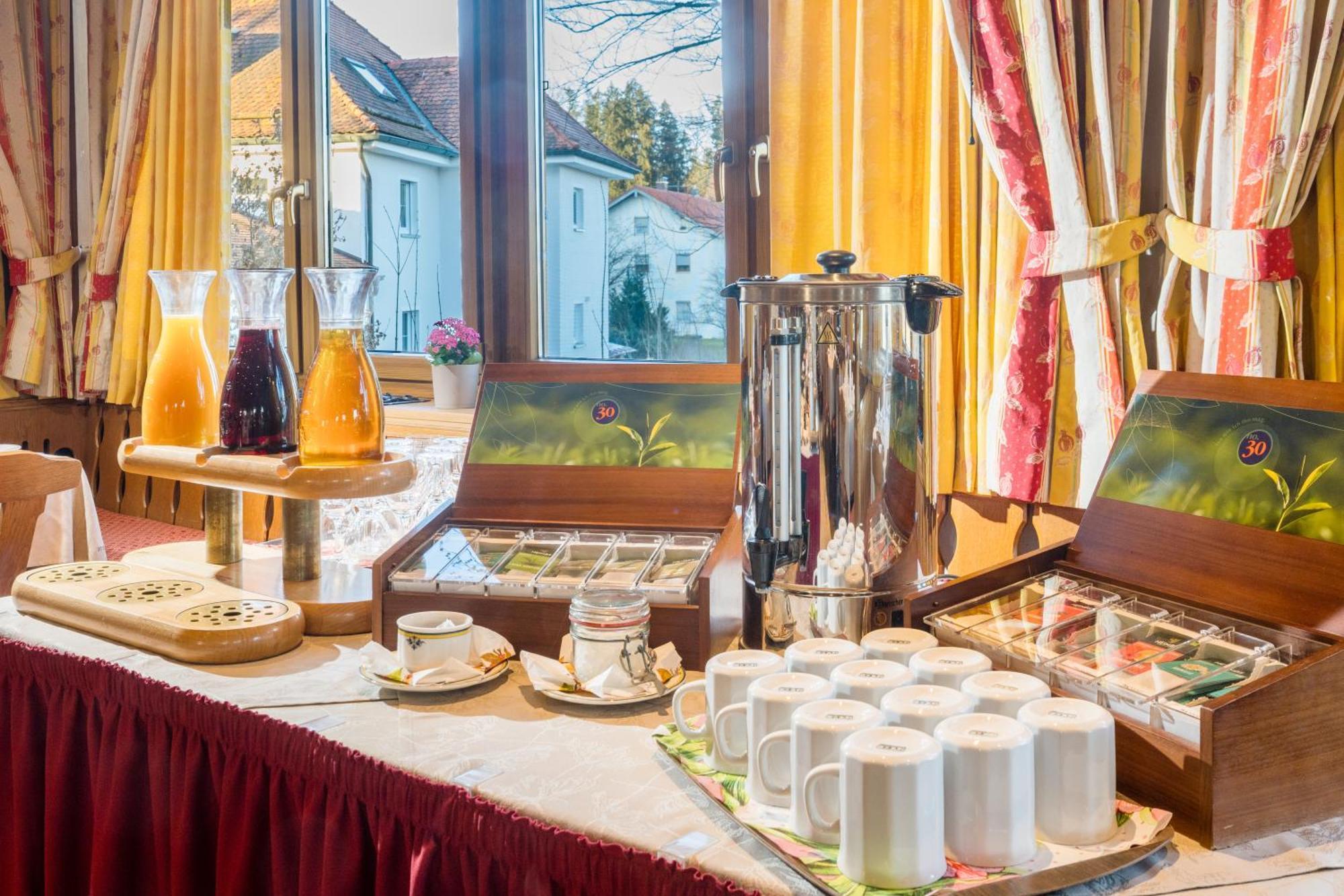 Hotel-Gasthof Huber エーバースベルク エクステリア 写真